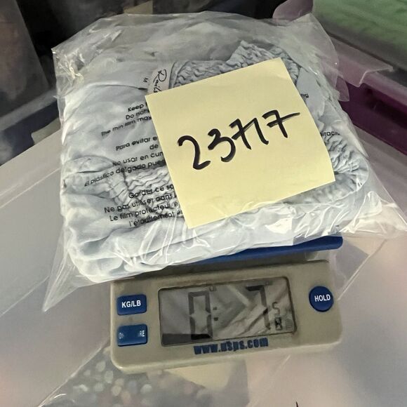 Rails Chambray Blue Puff Sleeve Blouse Smocked Neck Boho Soft Casual Top Medium - Picture 11 of 11